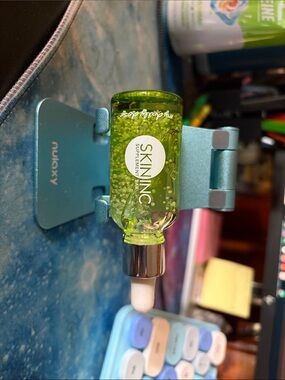 Skin Inc Green Glitter Dropper Serum